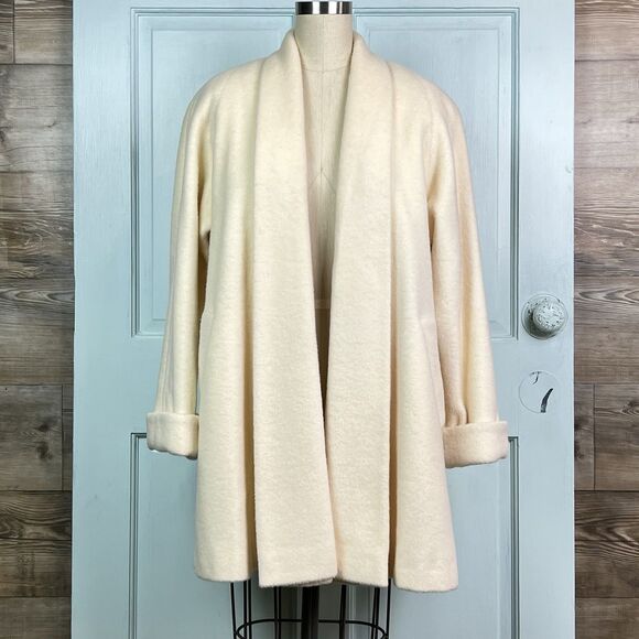 PAVILION Petites Vintage 80's Winter White 100% Wool Swing Coat Union Made Sz L - Picture 1 of 12